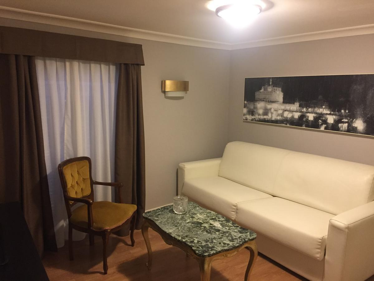 Navona Residenza De Charme Alojamento de Acomodação e Pequeno-almoço 2*
